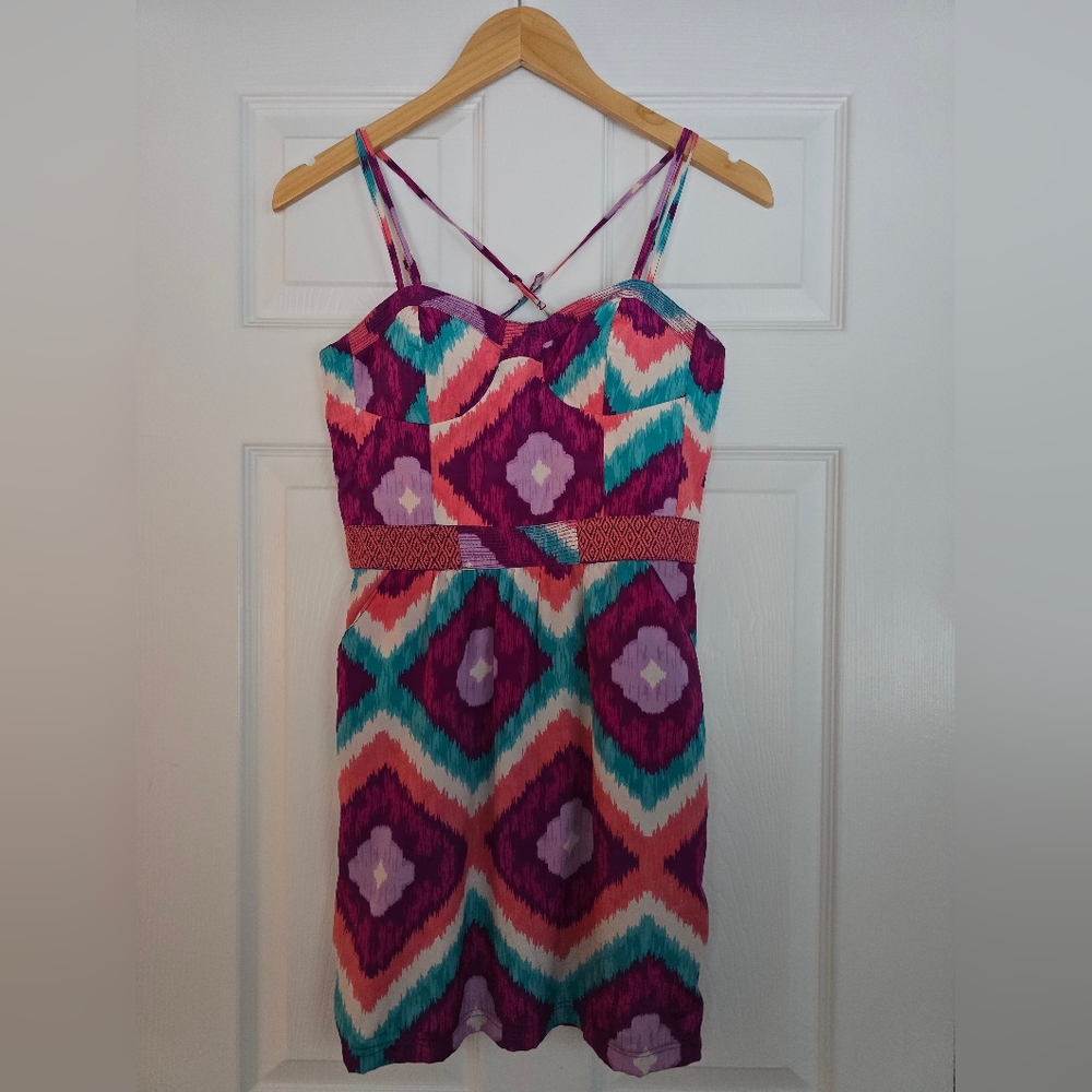 AE Geometric Dress w/ Pockets